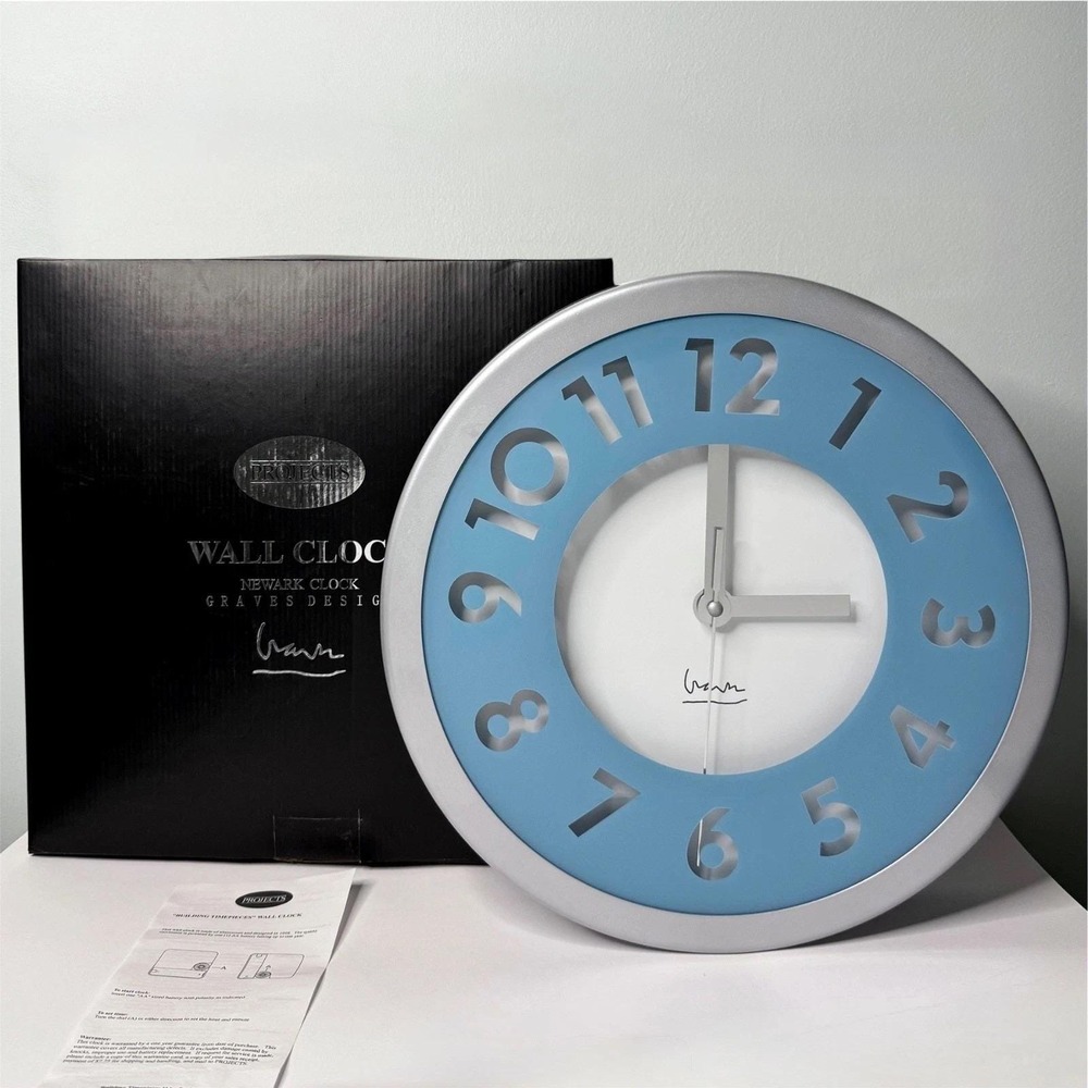 RARE Michael Graves Wall Clock NOS NIB 1998 Projects Newark Postmodern Blue 13.5